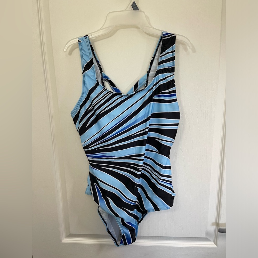 Plus Size Women's Striped 1-Piece Swimsuit 3XL blues High Neck X-Back Padded